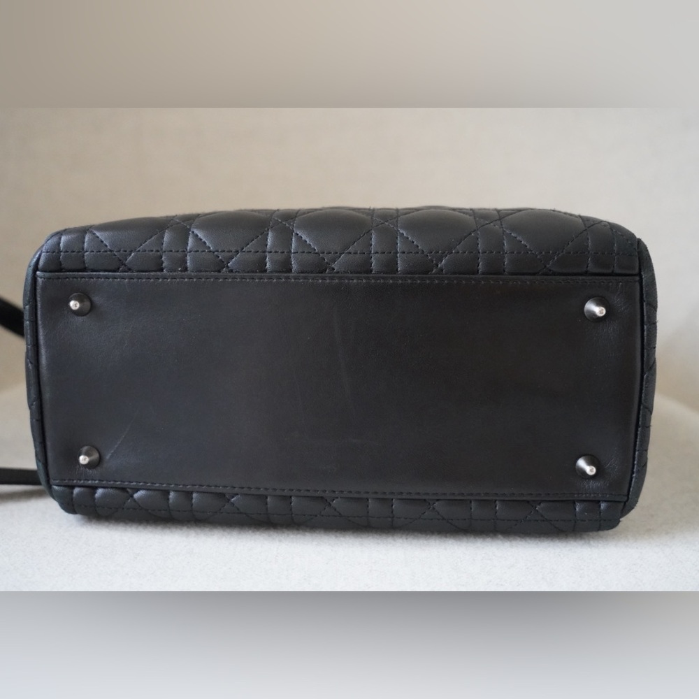 Dior Lady Bag Lambskin Medium Size - Picture 5 of 7